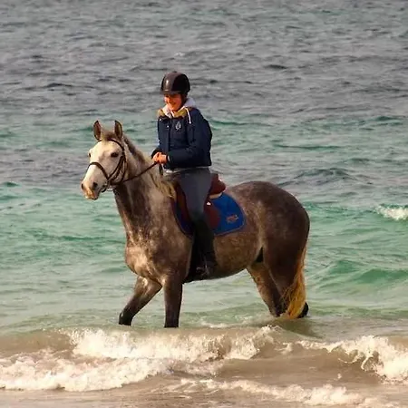 Panorama D'azur I Vue & 13 Personnes Breszt